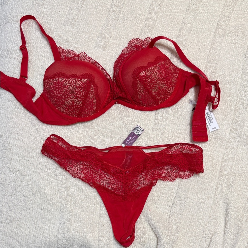 Red Lace Push-Up Bra & Lace Thong Set - Women Intimates